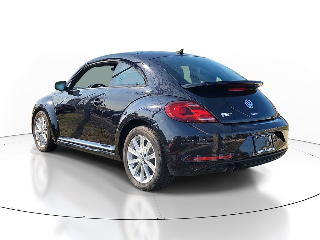 Used 2018 Volkswagen Beetle 2.0T S Hatchback