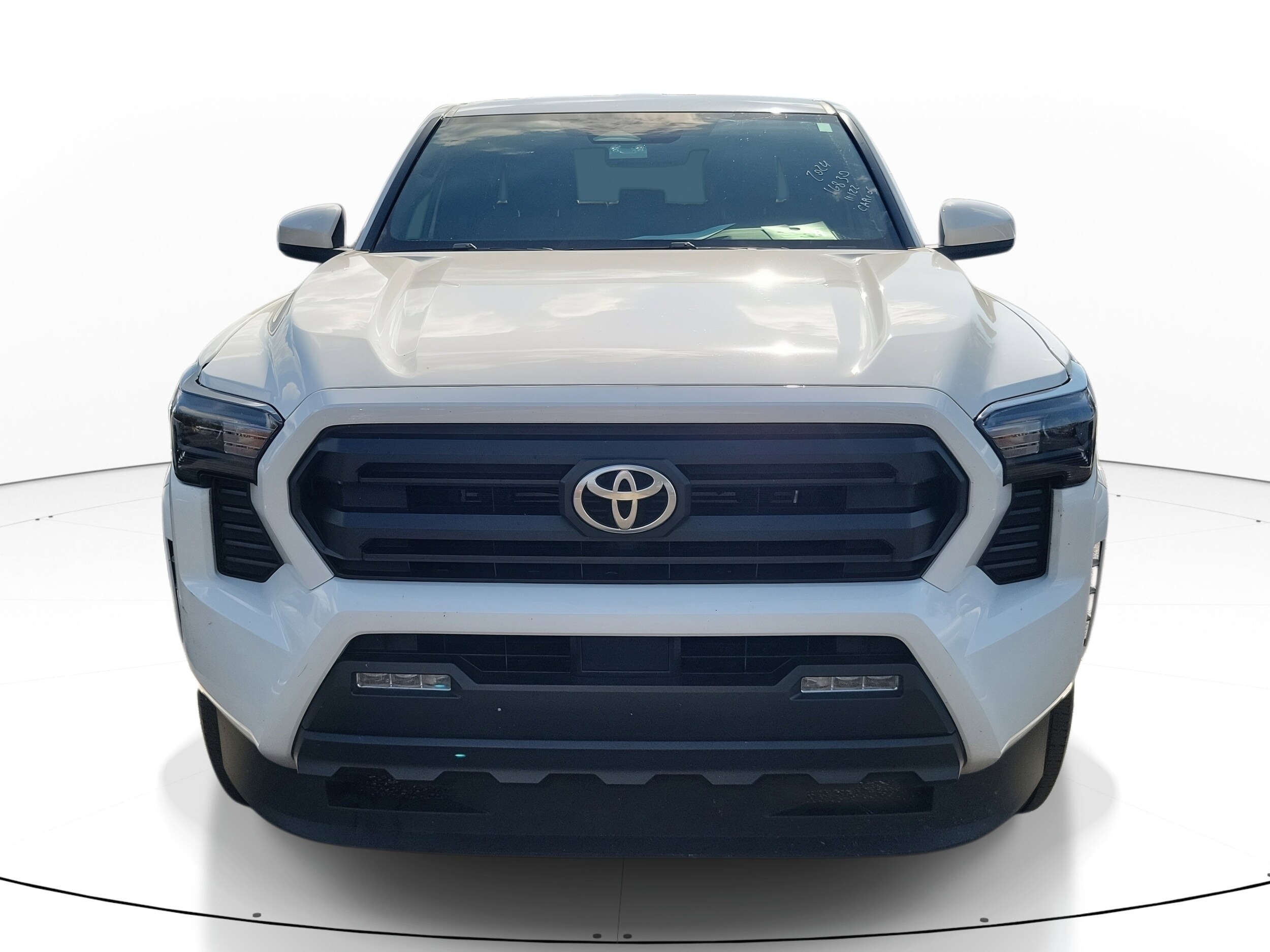 2024 Toyota Tacoma SR5 photo 2