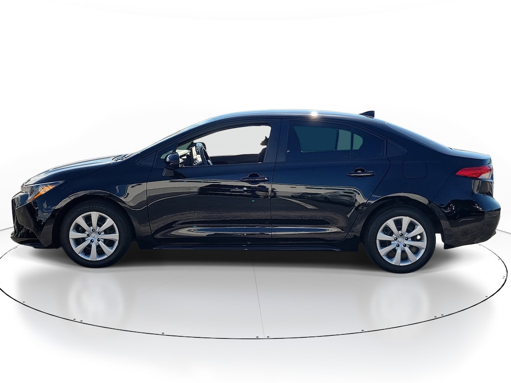 Used 2024 Toyota Corolla LE Sedan