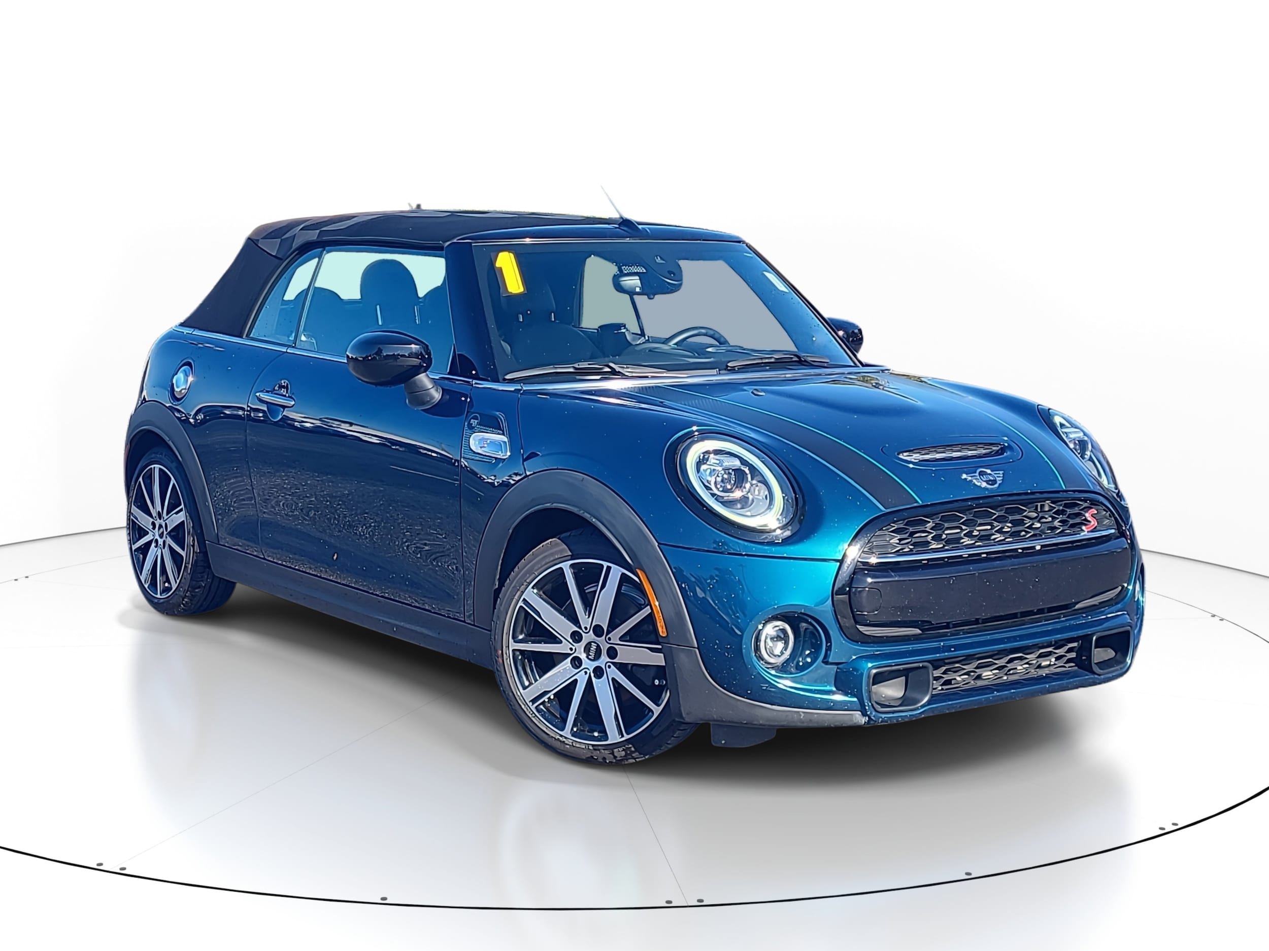2011 MINI Cooper Base's photo