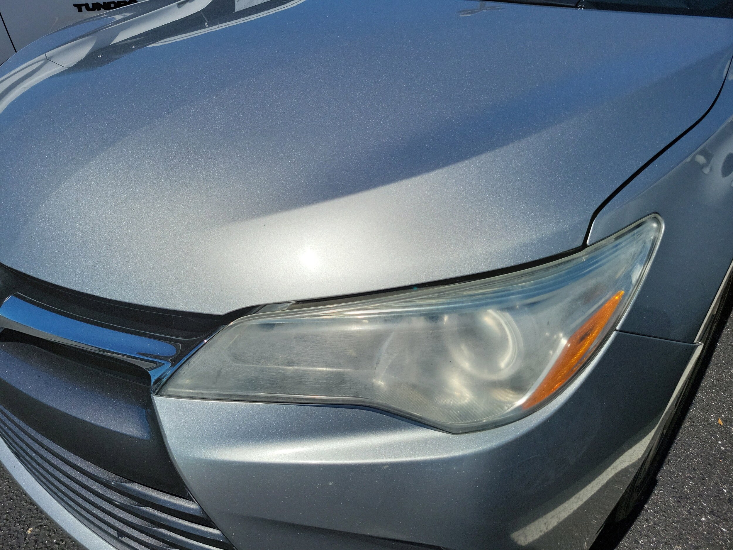 2016 Toyota Camry LE photo 4