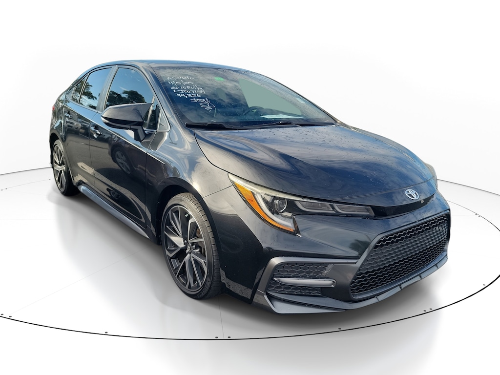 Used 2020 Toyota Corolla SE Sedan