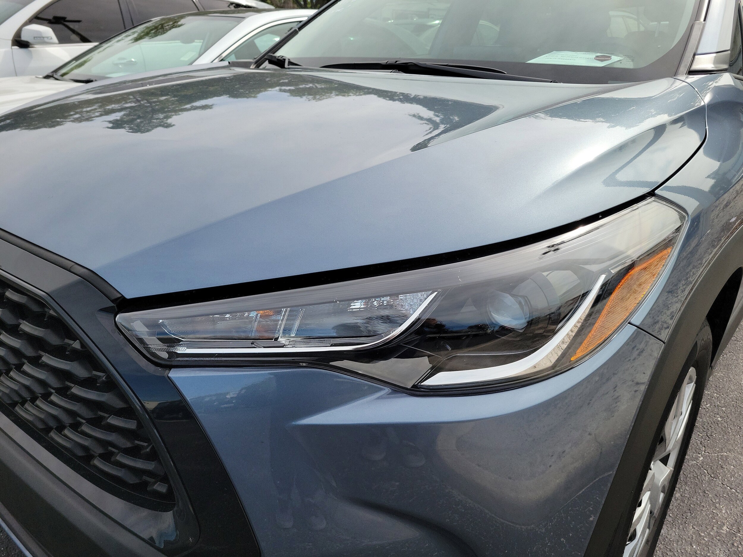 2025 Toyota Corolla Cross L photo 4