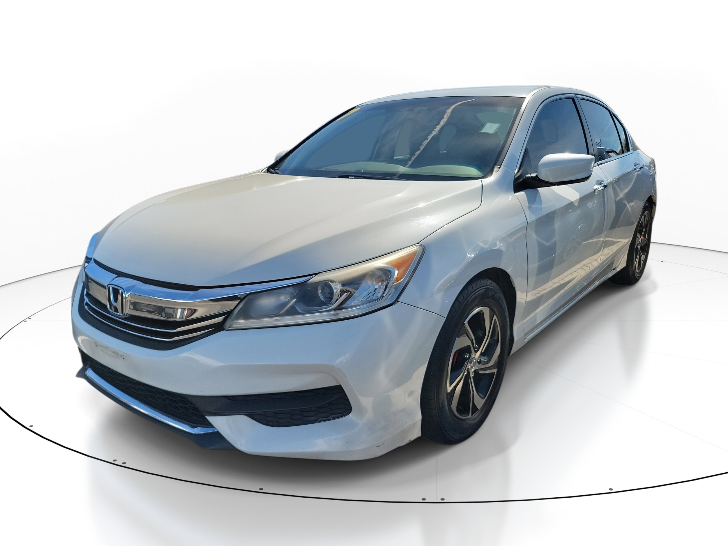 2017 Honda Accord LX photo 3