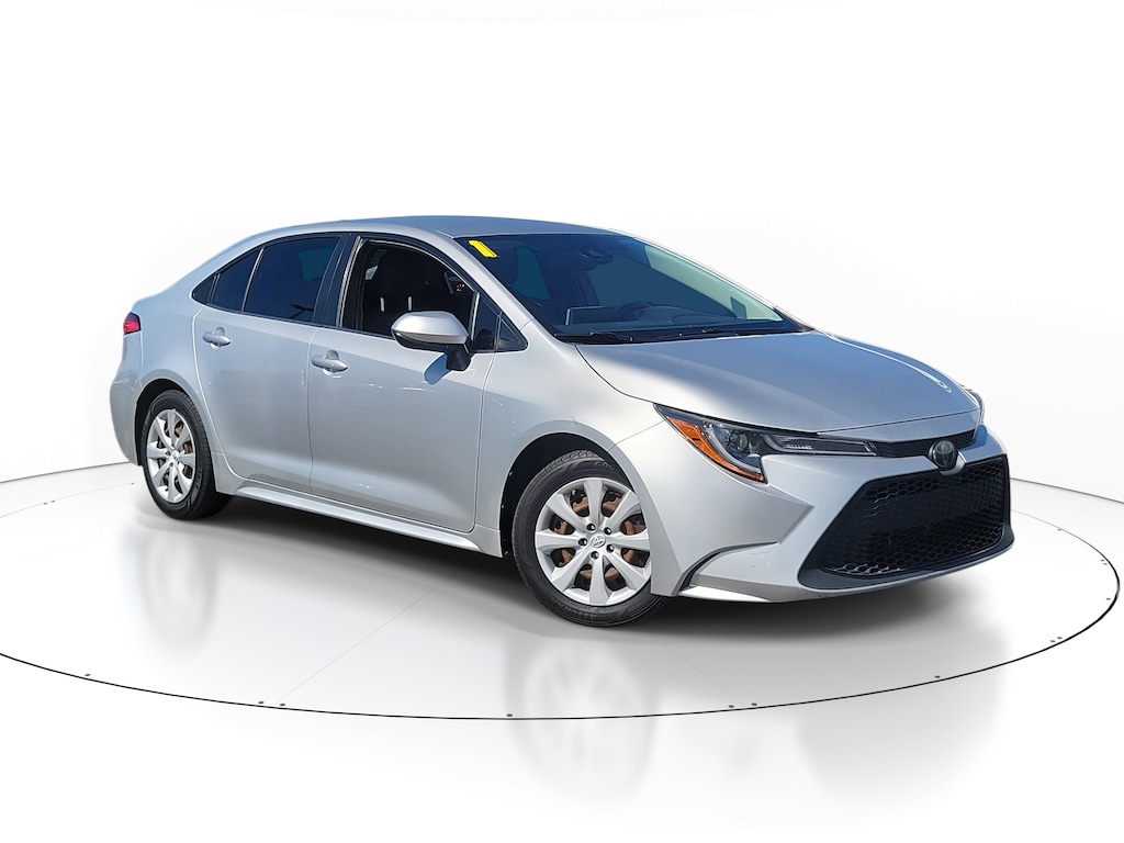 Used 2021 Toyota Corolla LE Sedan