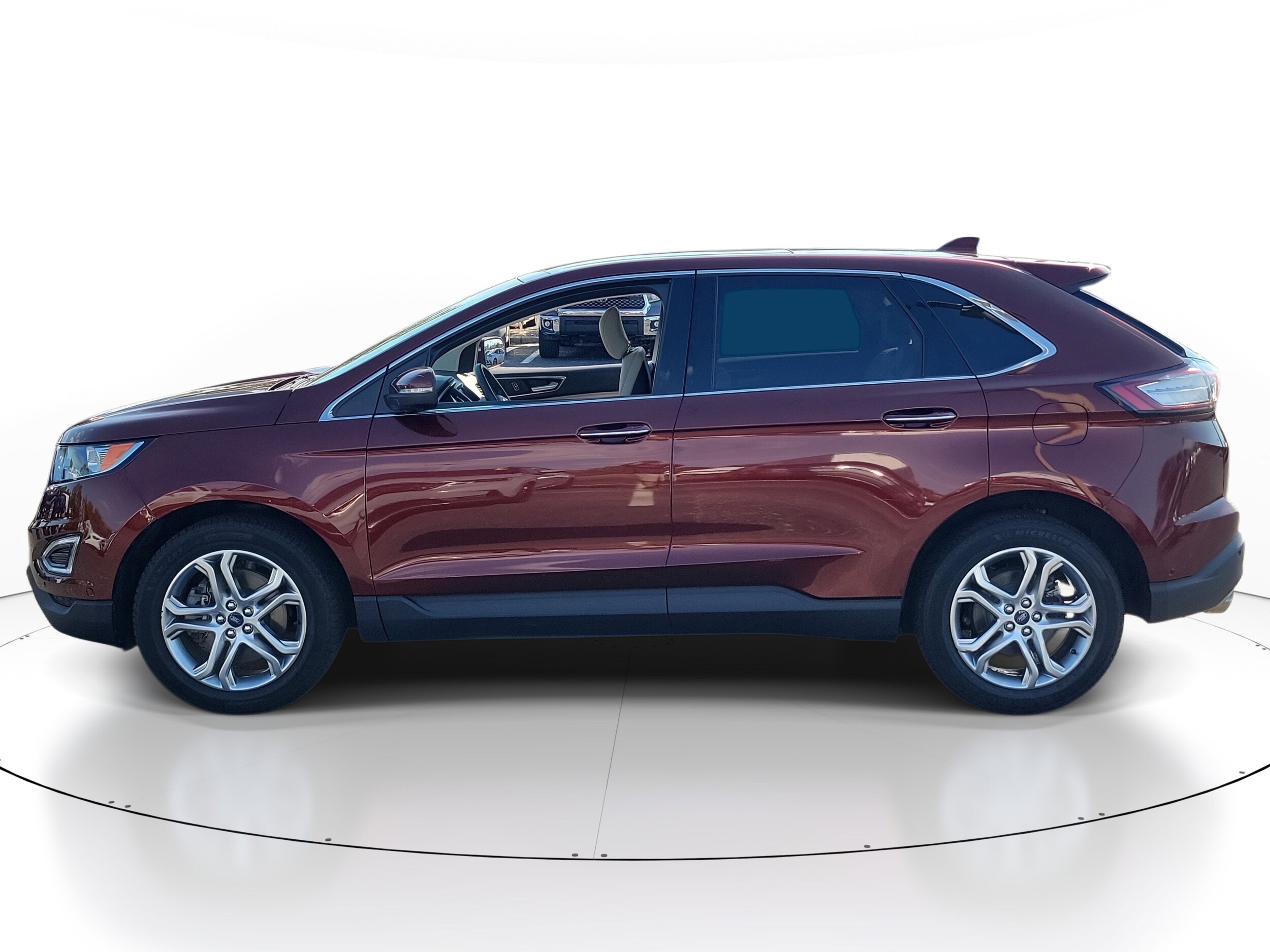 2016 Ford Edge Titanium photo 3