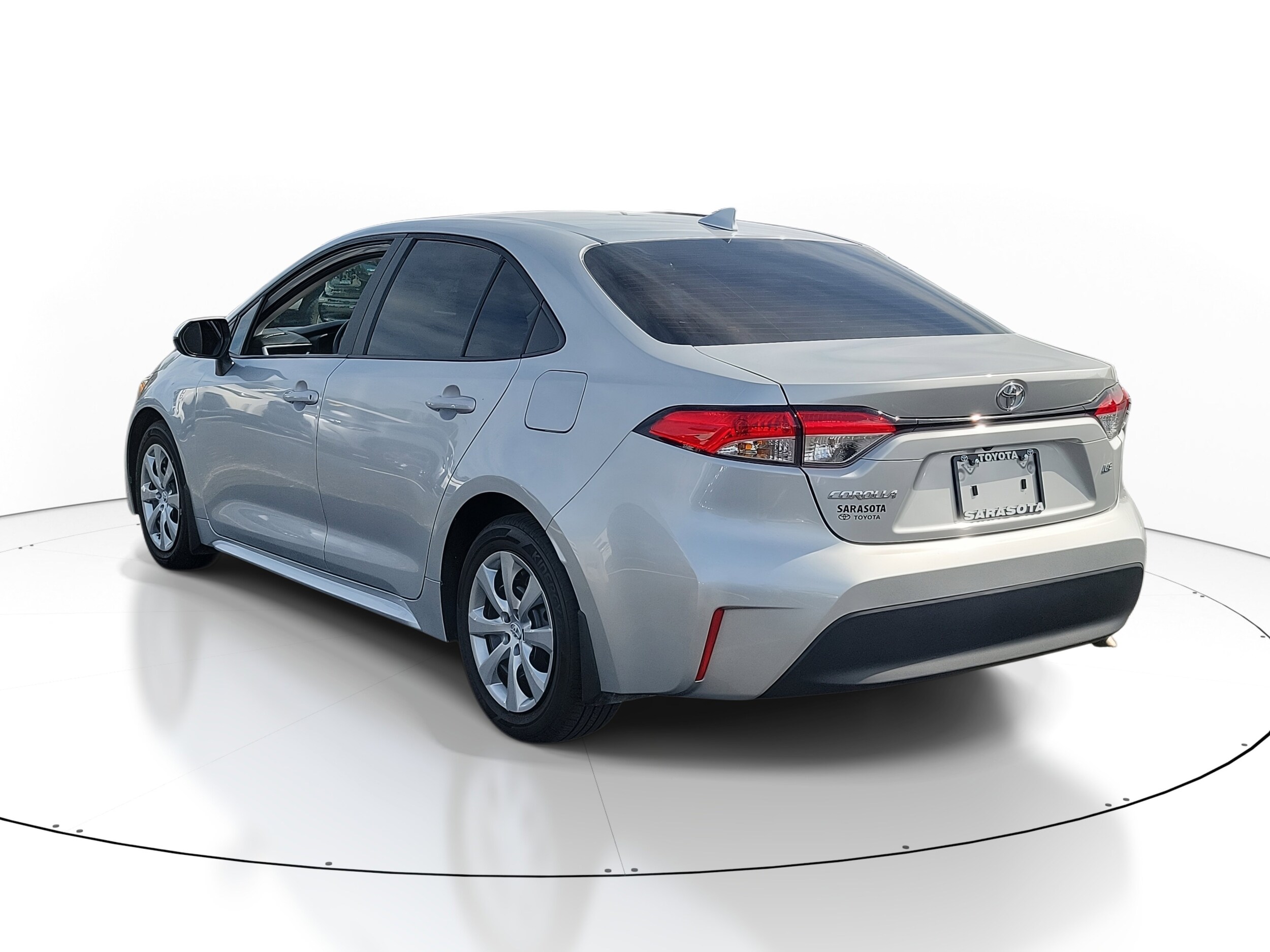 2025 Toyota Corolla LE photo 4