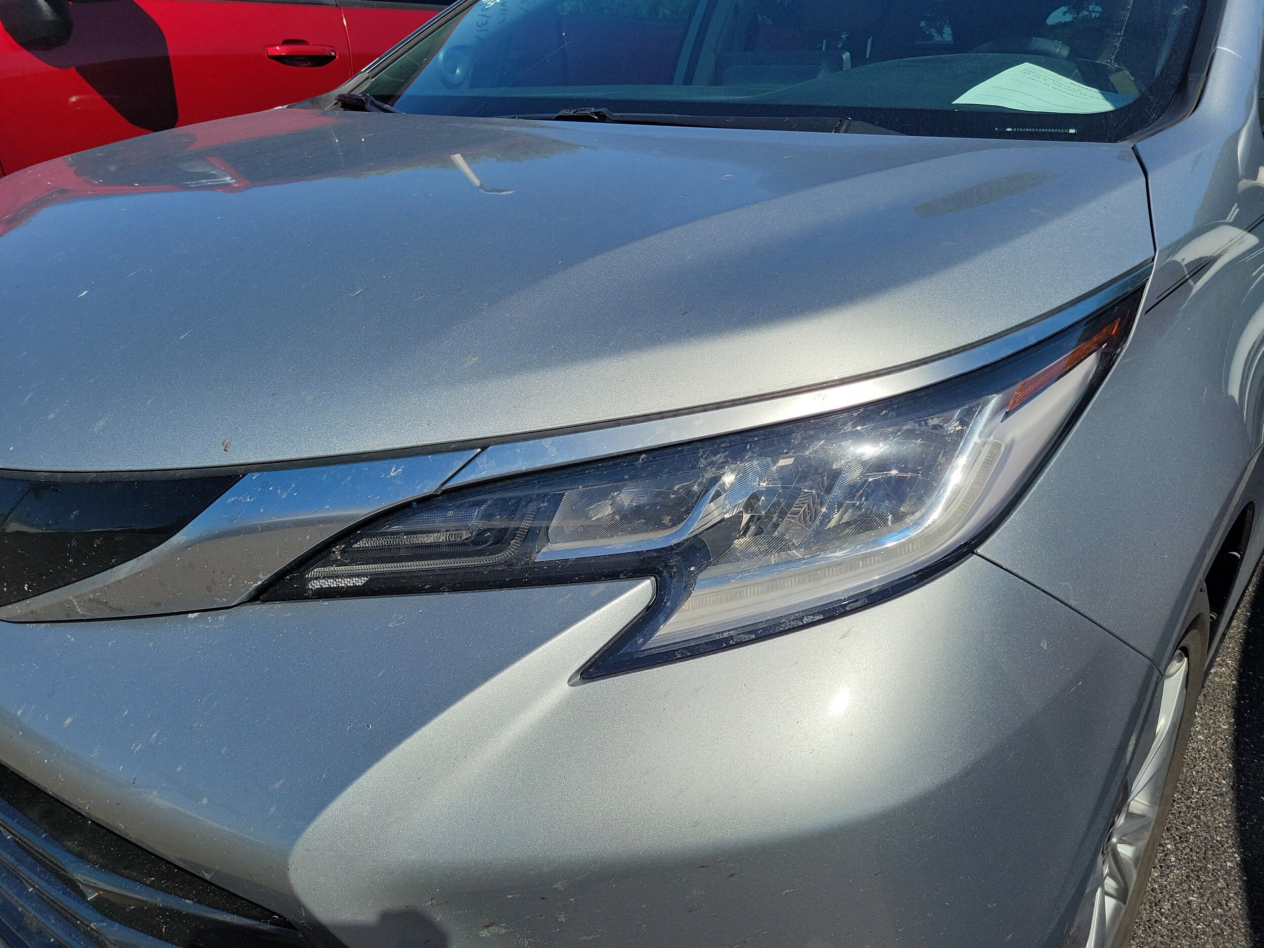 2022 Toyota Sienna Limited photo 4