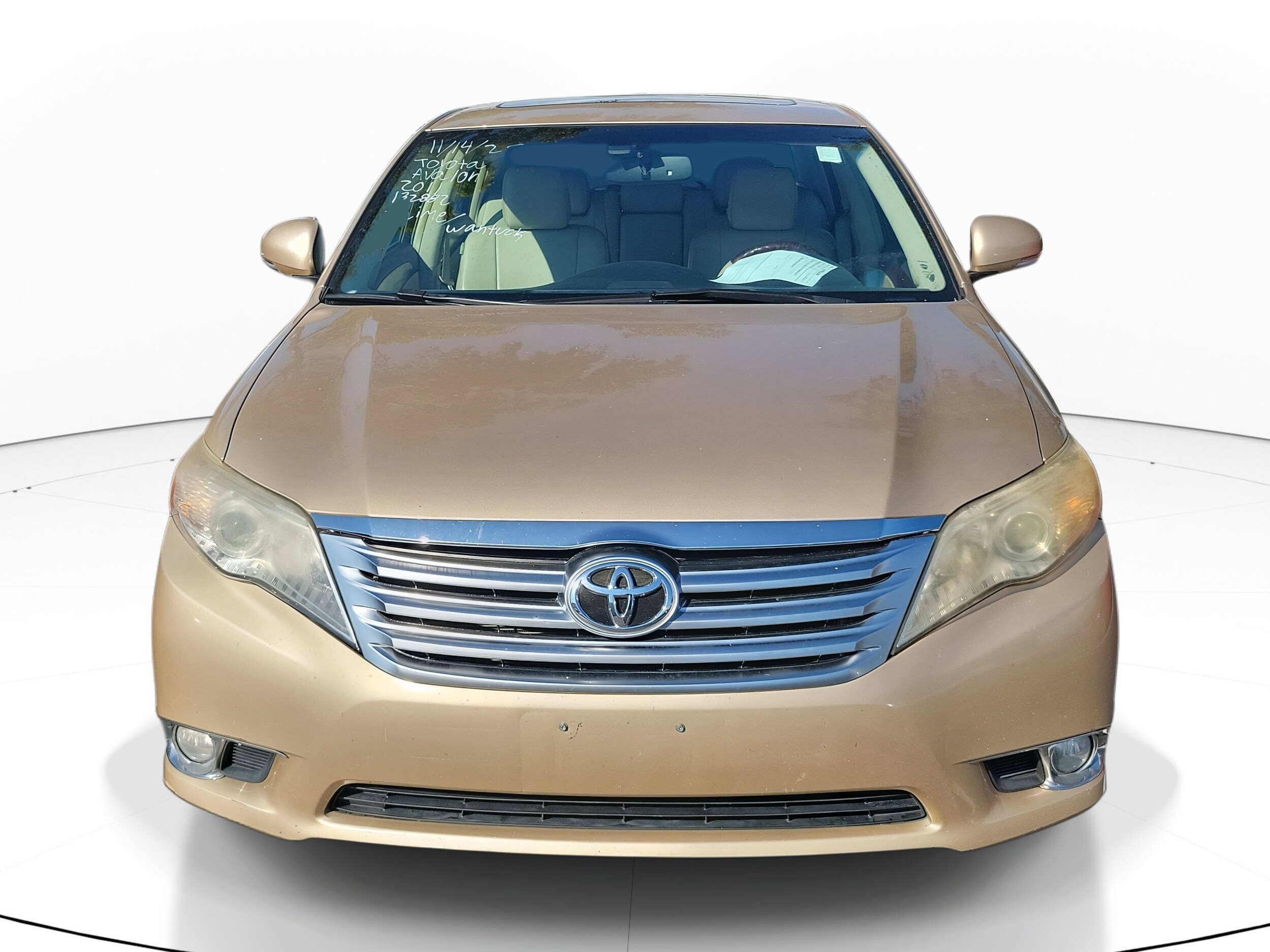 2011 Toyota Avalon Base photo 2
