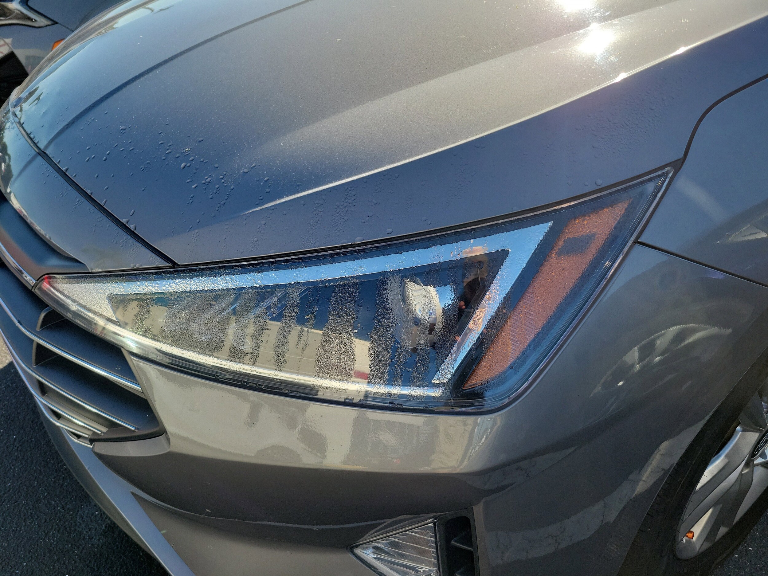 2020 Hyundai Elantra SEL photo 4