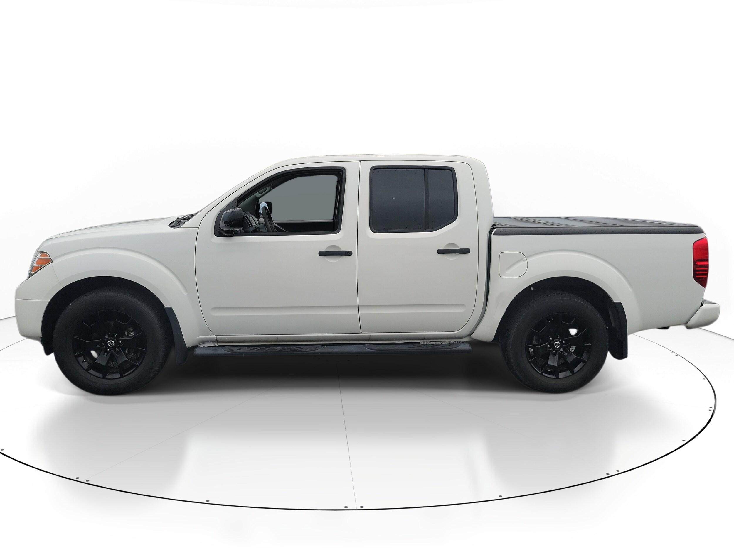 2020 Nissan Frontier SV photo 3