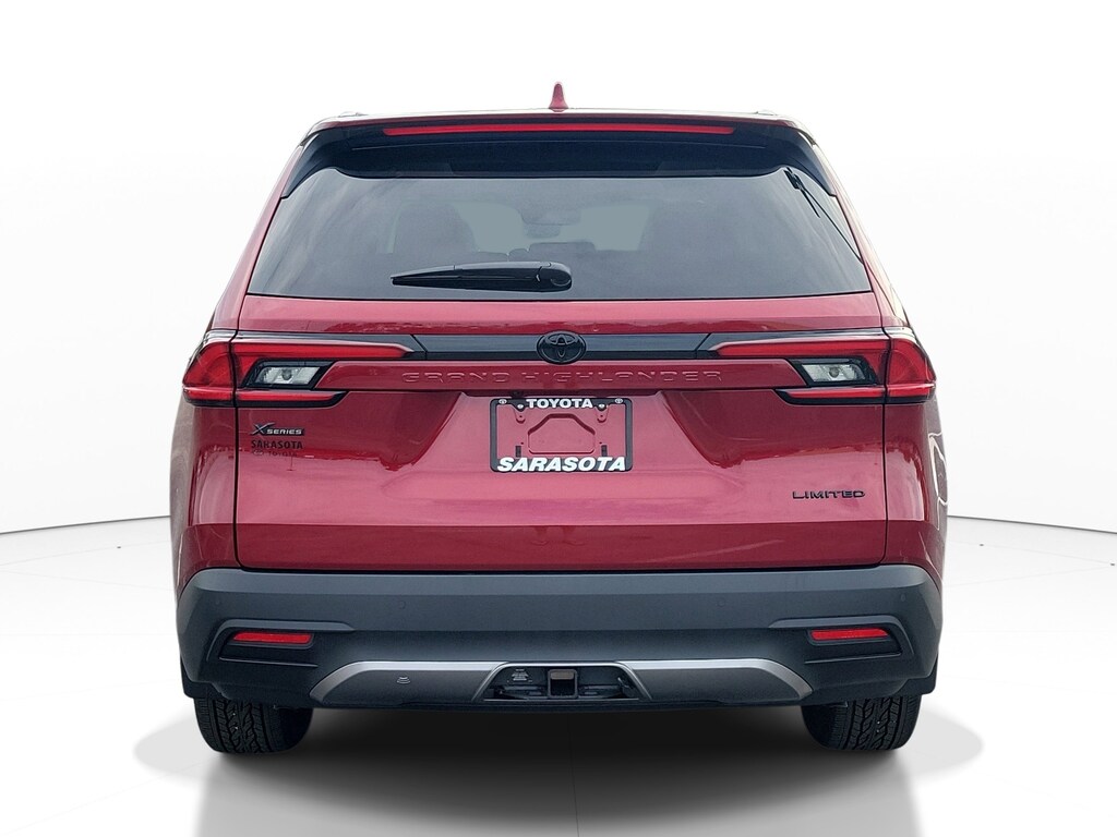 Certified 2025 Toyota Grand Highlander XLE SUV