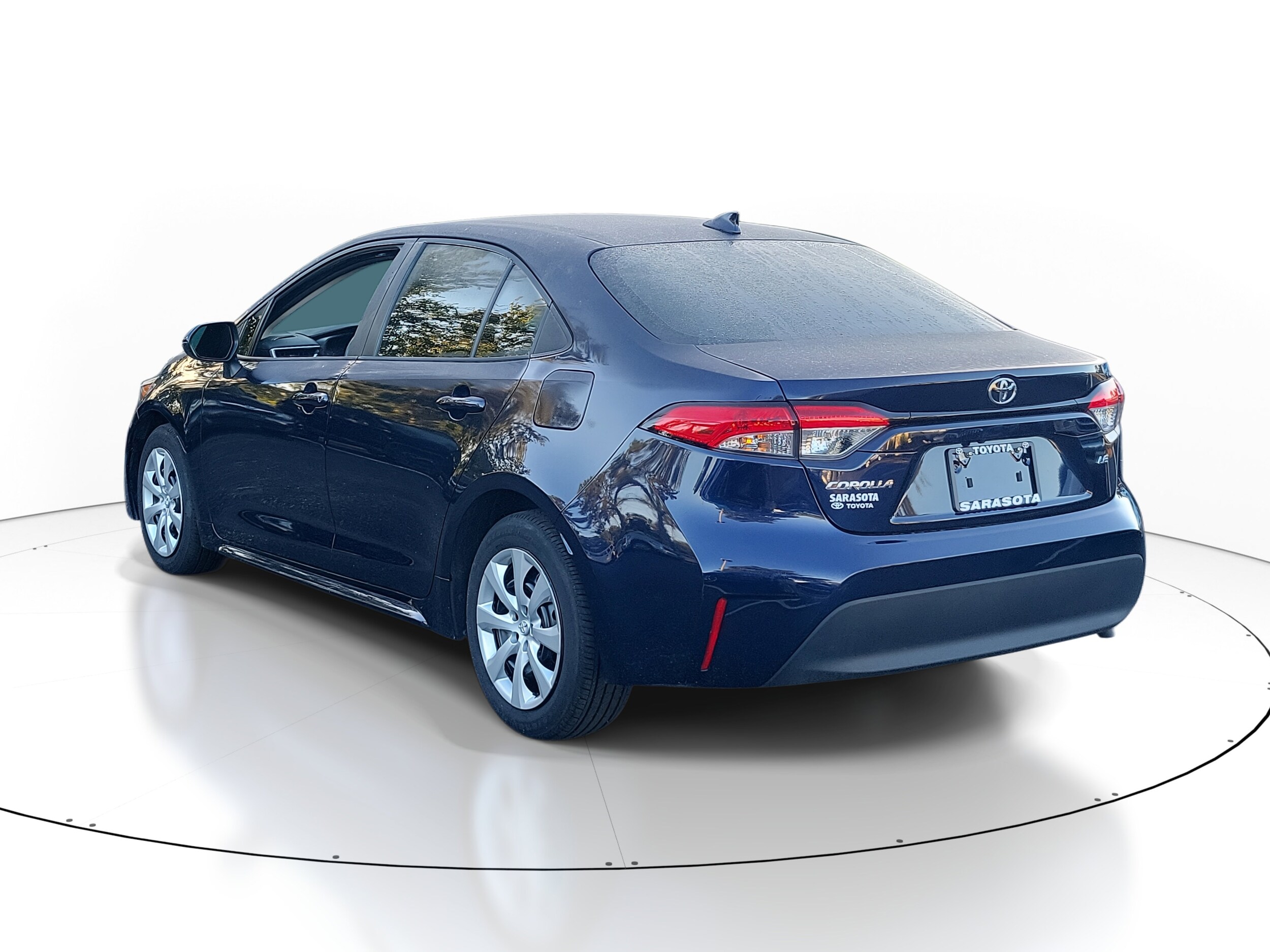 2024 Toyota Corolla LE photo 4