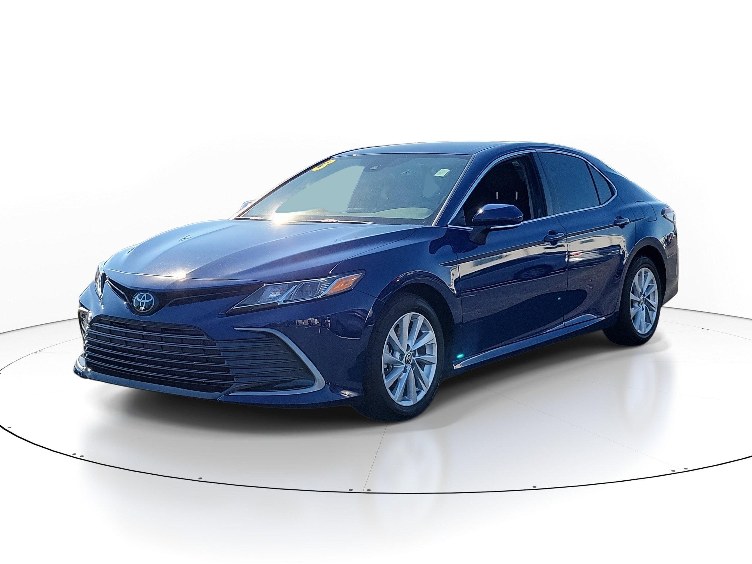 2023 Toyota Camry LE photo 2