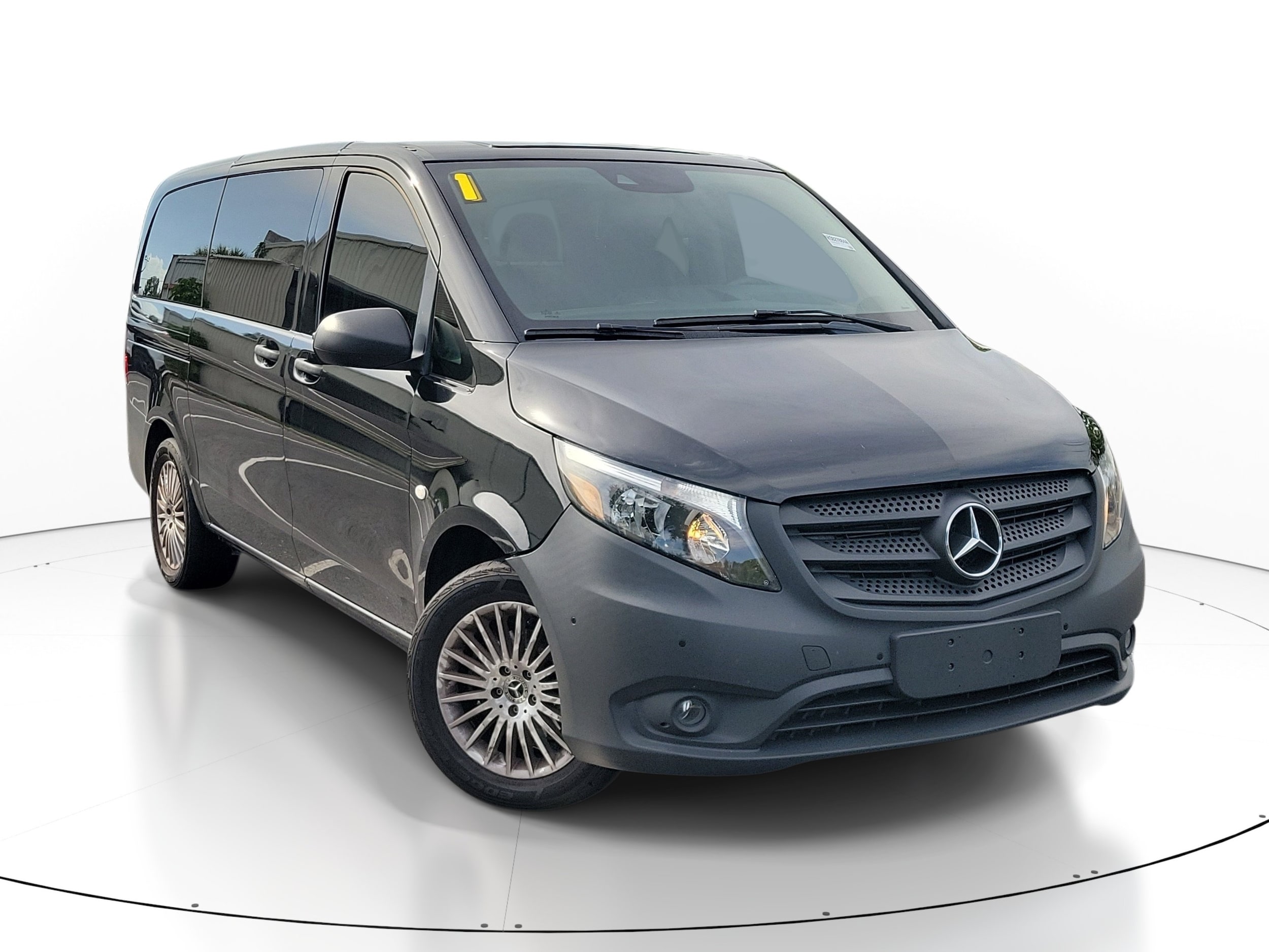 2021 Mercedes-Benz Metris Passenger Van Base