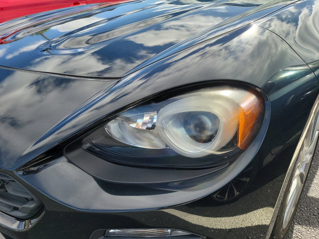 Used 2017 FIAT 124 Spider Lusso Convertible