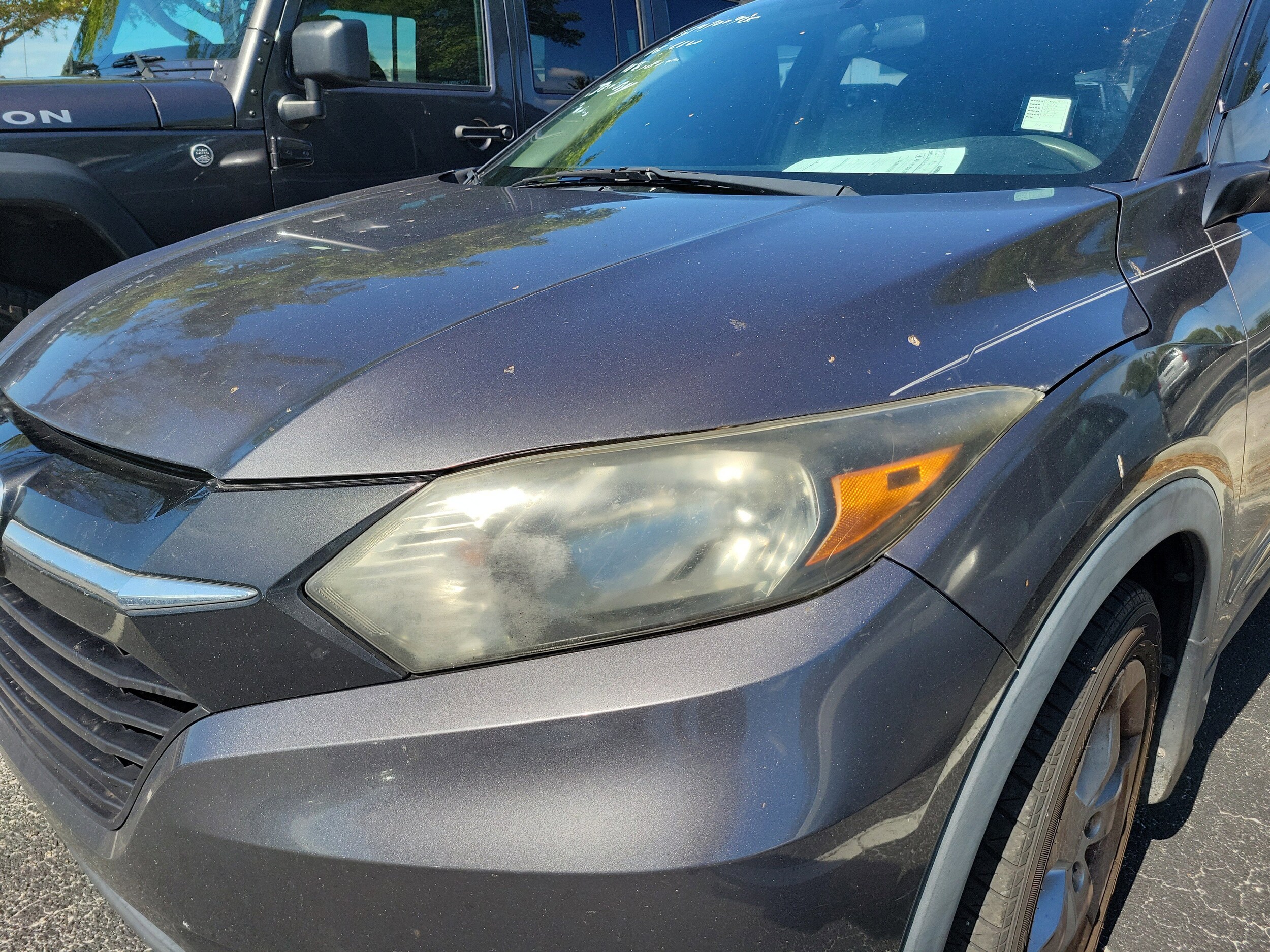 2016 Honda HR-V LX photo 4