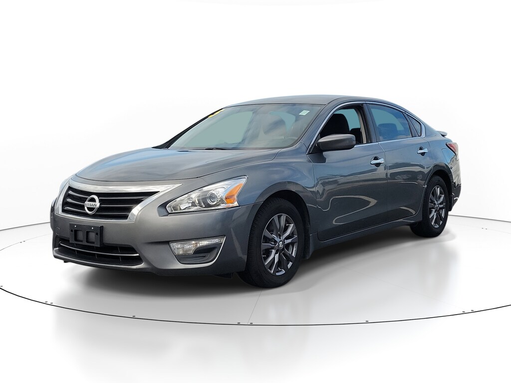 Used 2015 Nissan Altima 2.5 S Sedan