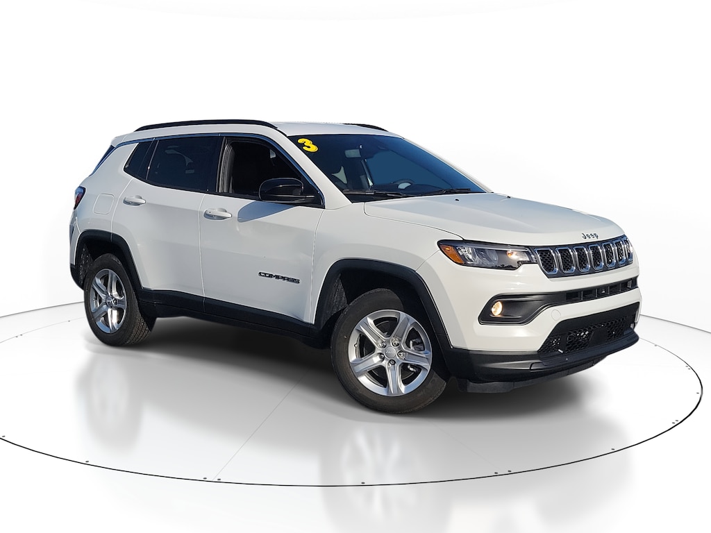 Used 2023 Jeep Compass Latitude SUV
