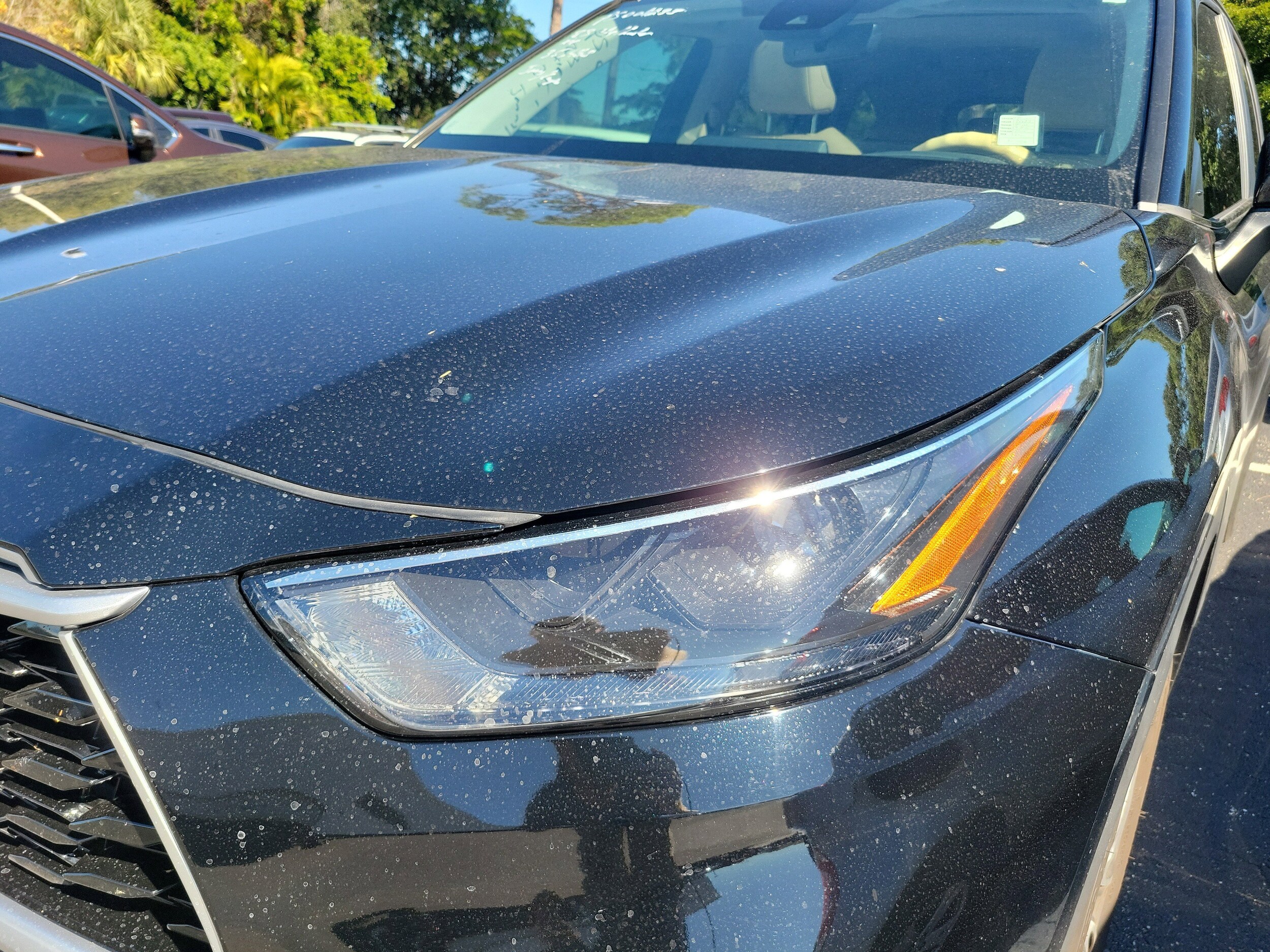 2023 Toyota Highlander XLE photo 4