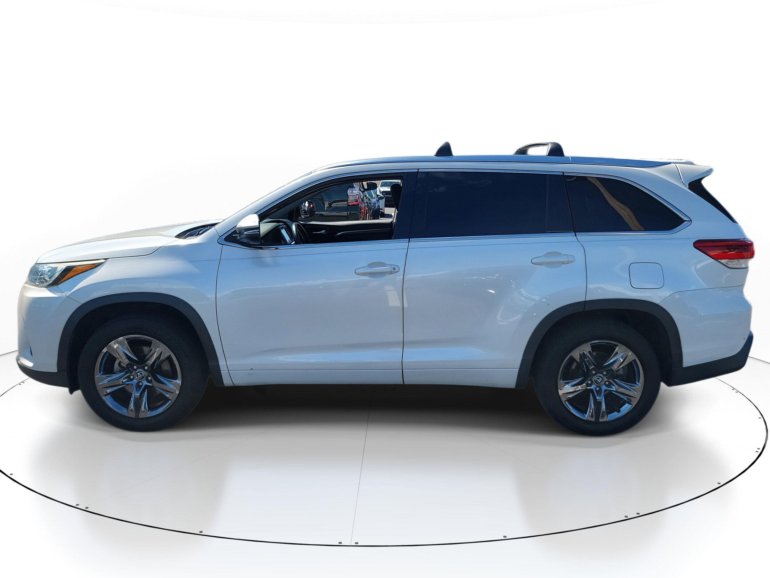 2018 Toyota Highlander Limited photo 3