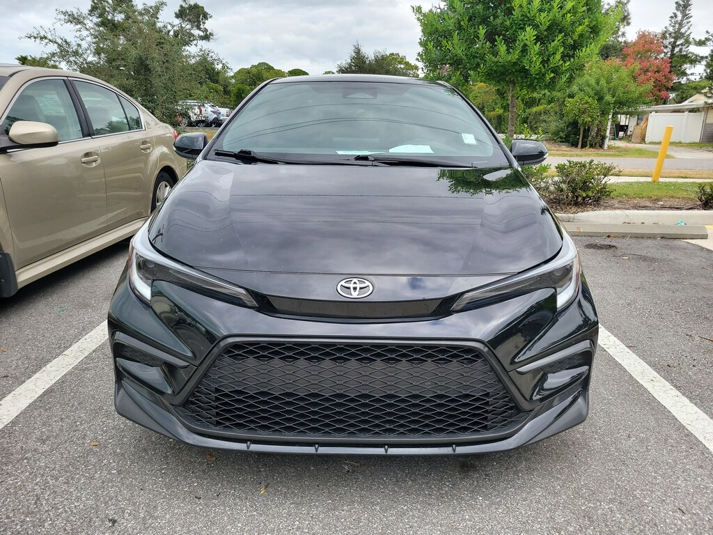 Used 2023 Toyota Corolla SE Sedan