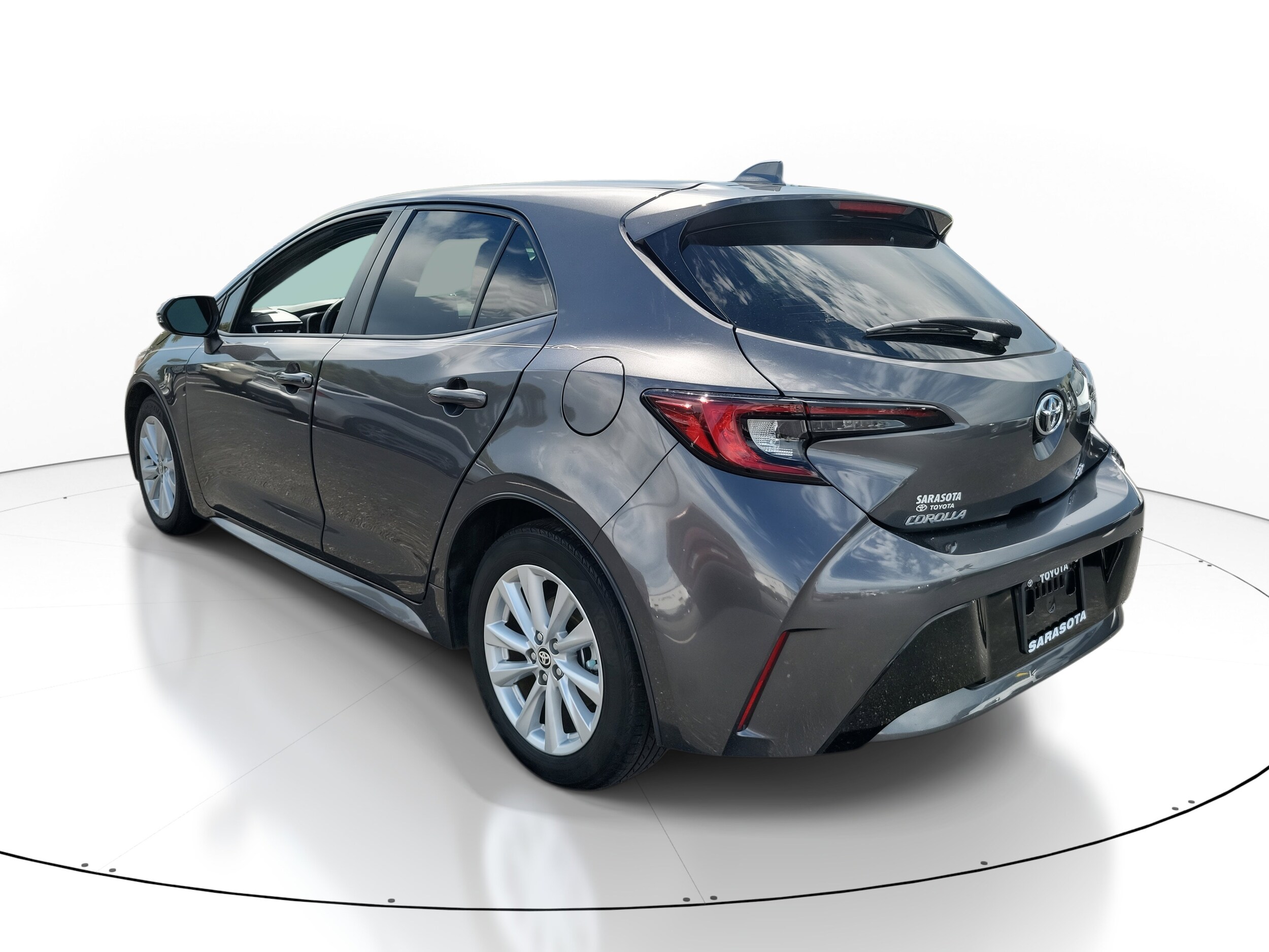2023 Toyota Corolla SE photo 4