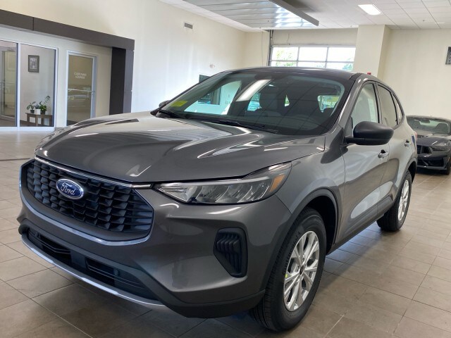 2025 Ford Escape Active photo 3