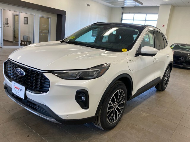 2024 Ford Escape Plug-In Hybrid photo 3