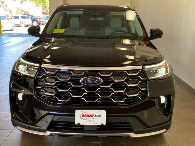 2025 Ford Explorer Platinum photo 3
