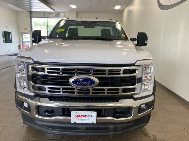 2024 Ford F-450 XL photo 2