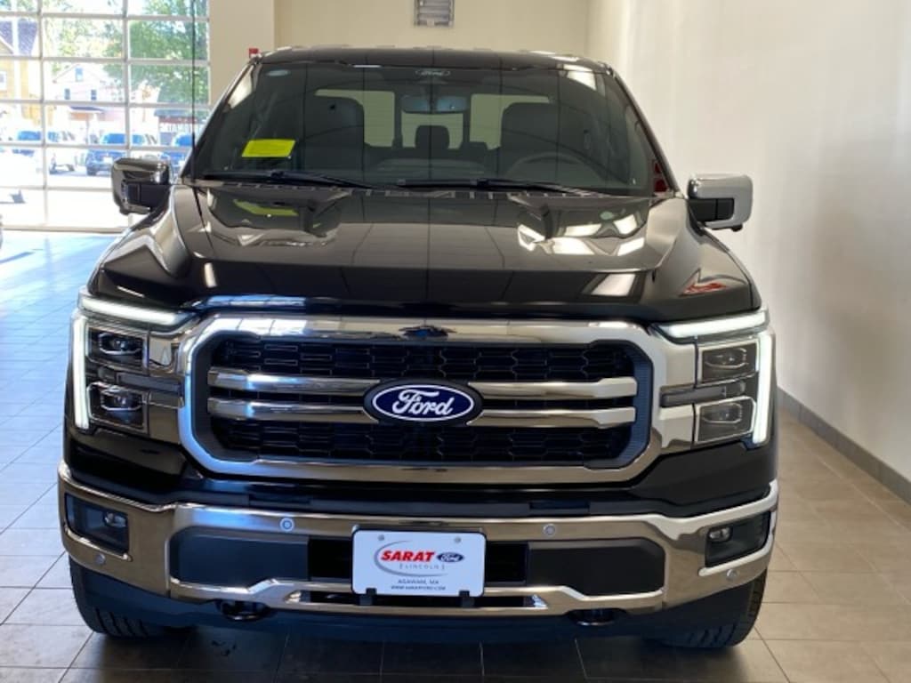 New 2025 Ford F-150 Lariat 4x4 TRUCK