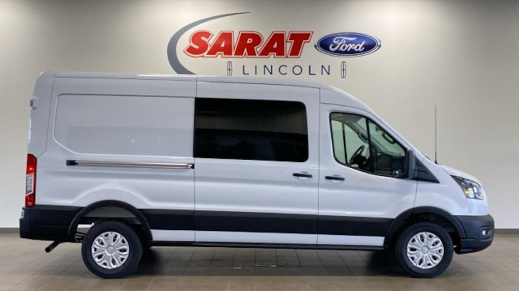 New 2026 Ford Transit-250 Cargo MR 148" WB Minivan/Van