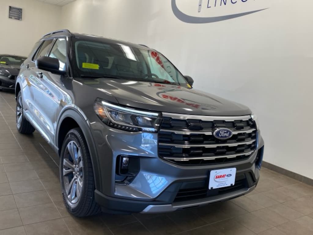 New 2025 Ford Explorer 2025 Ford Explorer Active 4DR SUV 119.1 WB 4WD SUV