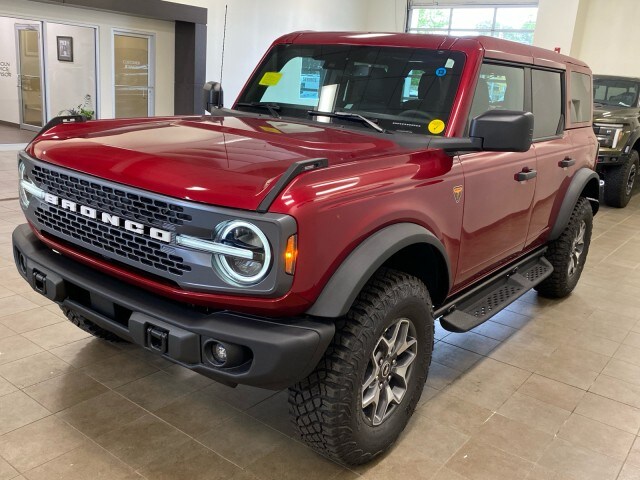 2025 Ford Bronco Badlands photo 3