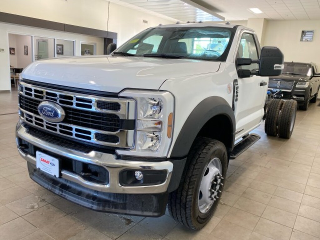 New 2025 Ford Super Duty F-600 DRW XL REG CAB 169" WB Pickup Truck