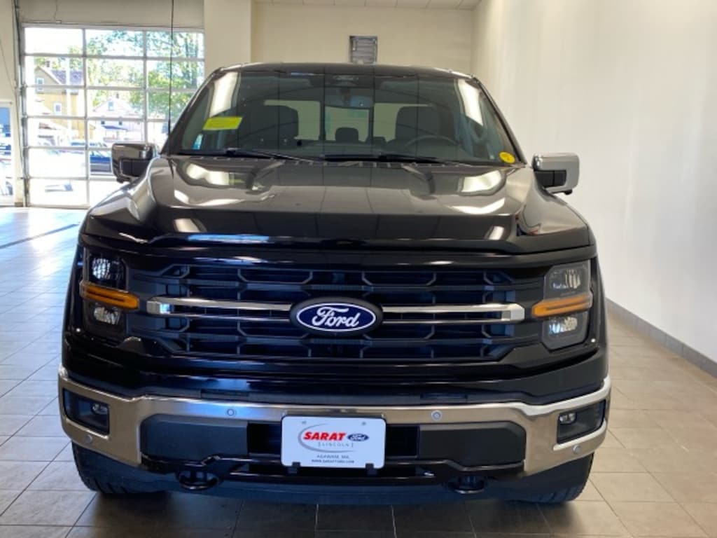 New 2025 Ford F-150 XLT POWERBOOST TRUCK