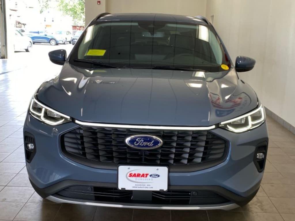 New 2025 Ford Escape 2025 Ford Escape Platinum 4DR SUV 106.7 WB AWD SUV