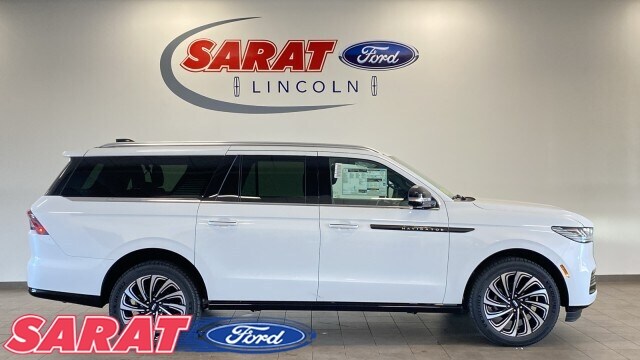 PRISTINE WHITE METALLIC 3C 2027 Lincoln Navigator SUV / Crossover Four-Wheel Drive Automatic