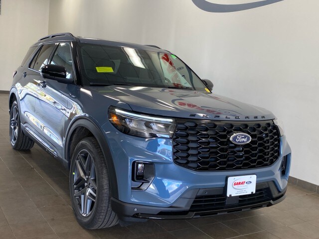 2026 Ford Explorer ST-Line photo 2