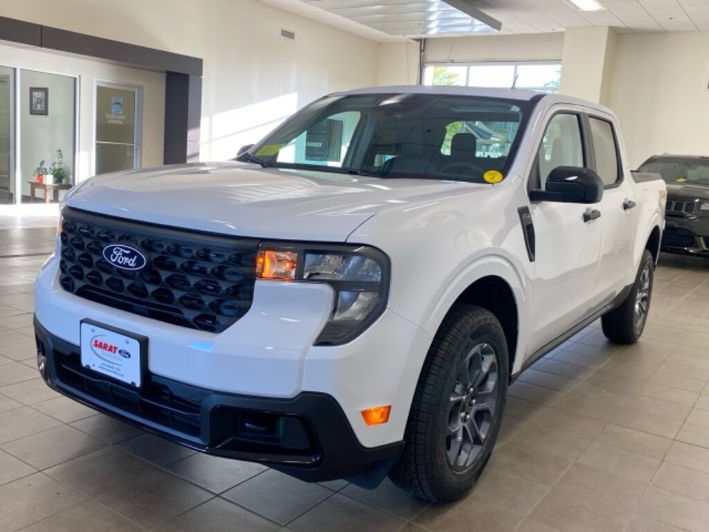 New 2025 Ford Maverick XLT AWD TRUCK