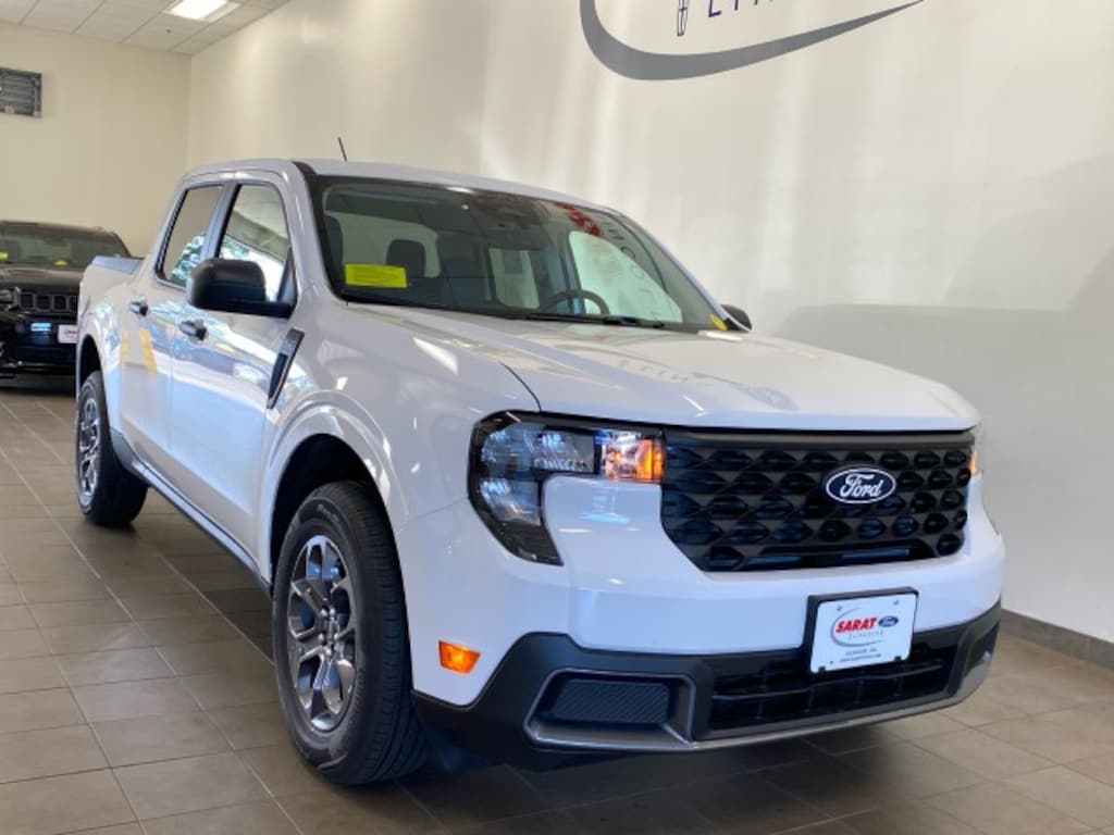 New 2025 Ford Maverick XLT TRUCK