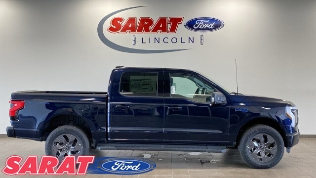 2025 Ford F-150 Lightning Flash's photo