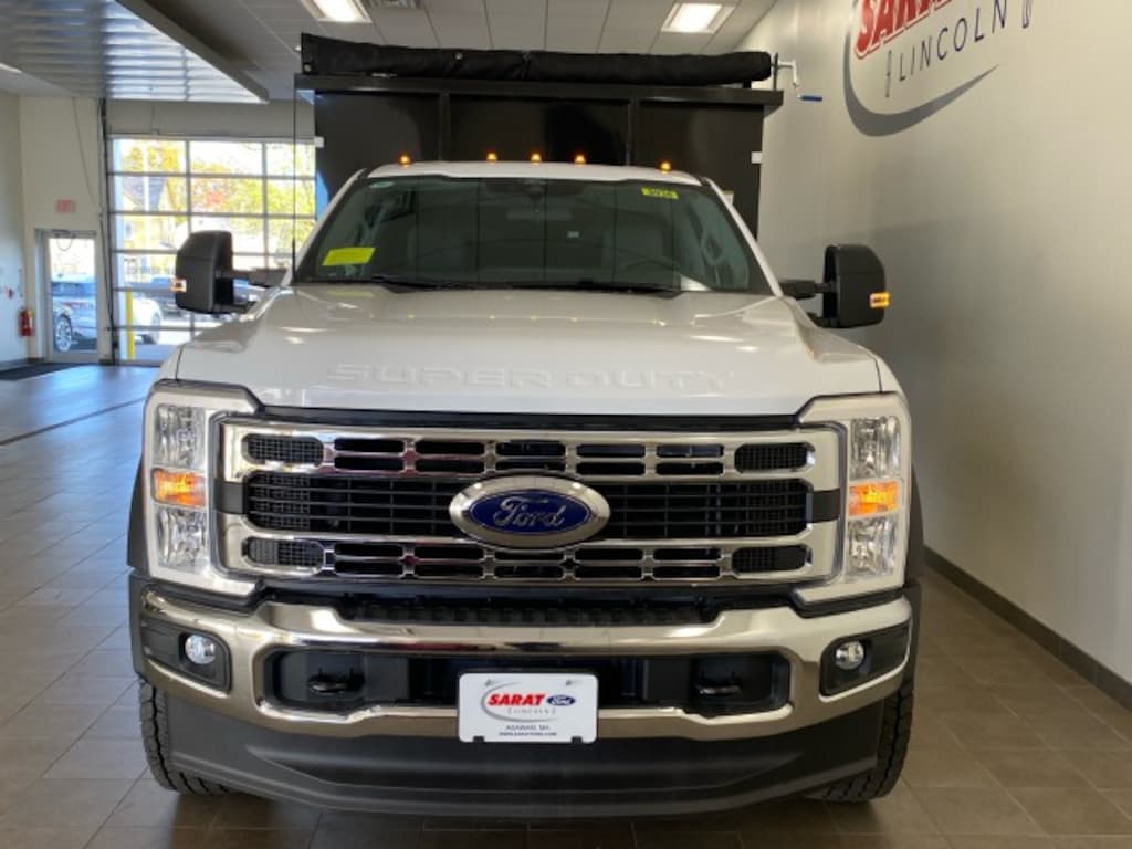 New 2025 Ford F-600 Chassis XL REG CAB 169" WB Pickup Truck