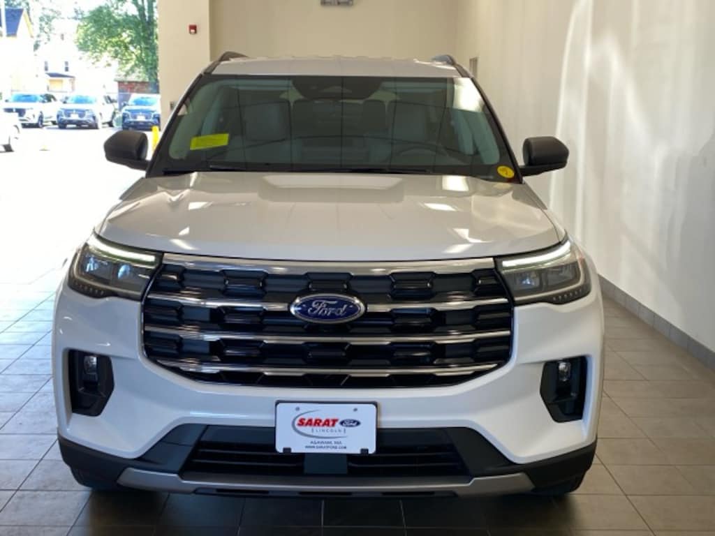 New 2025 Ford Explorer 2025 Ford Explorer Active 4DR SUV 119.1 WB 4WD SUV