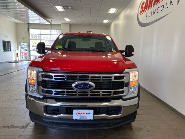 2024 Ford F-550 XLT photo 2