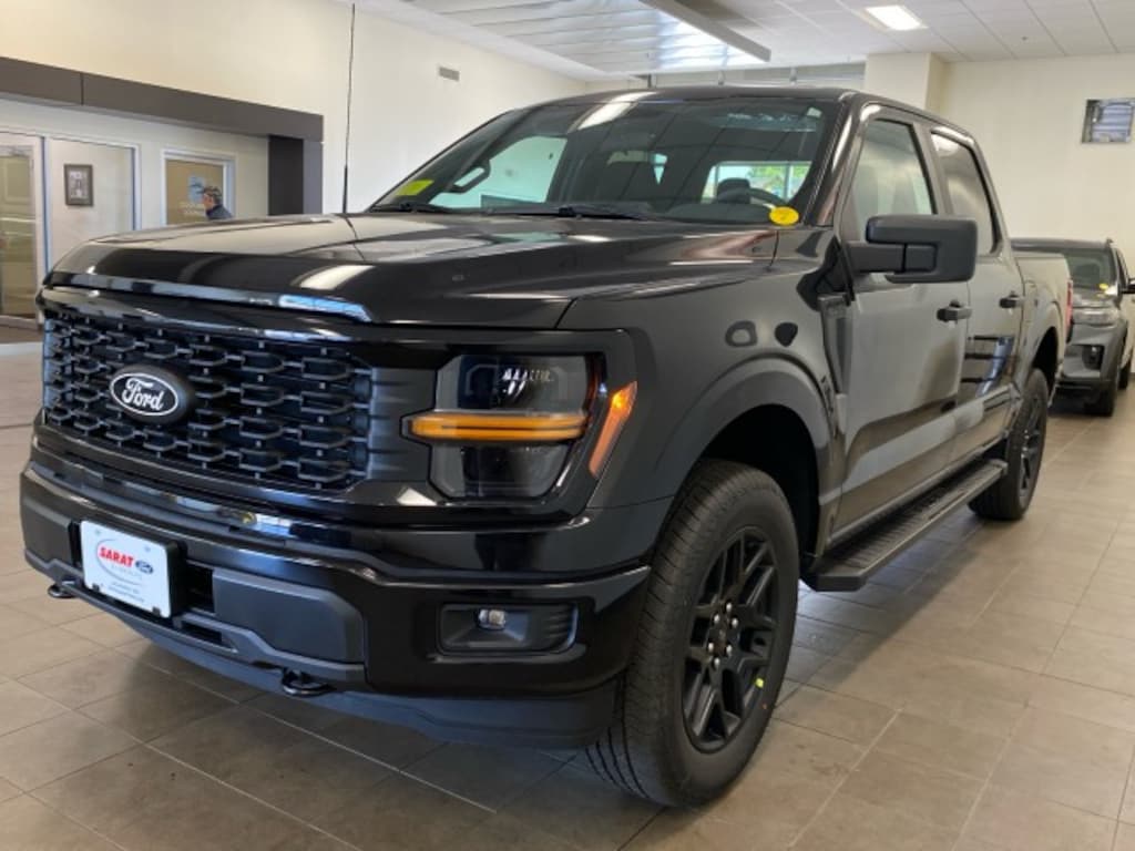 New 2025 Ford F-150 STX 4X4 TRUCK