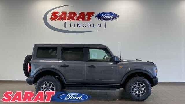 2025 Ford Bronco SUV 