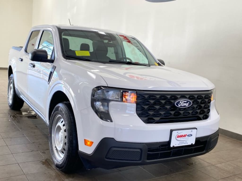 New 2025 Ford Maverick 2025 Ford Maverick XL Crew CAB 4DR 121.1 WB AWD TRUCK