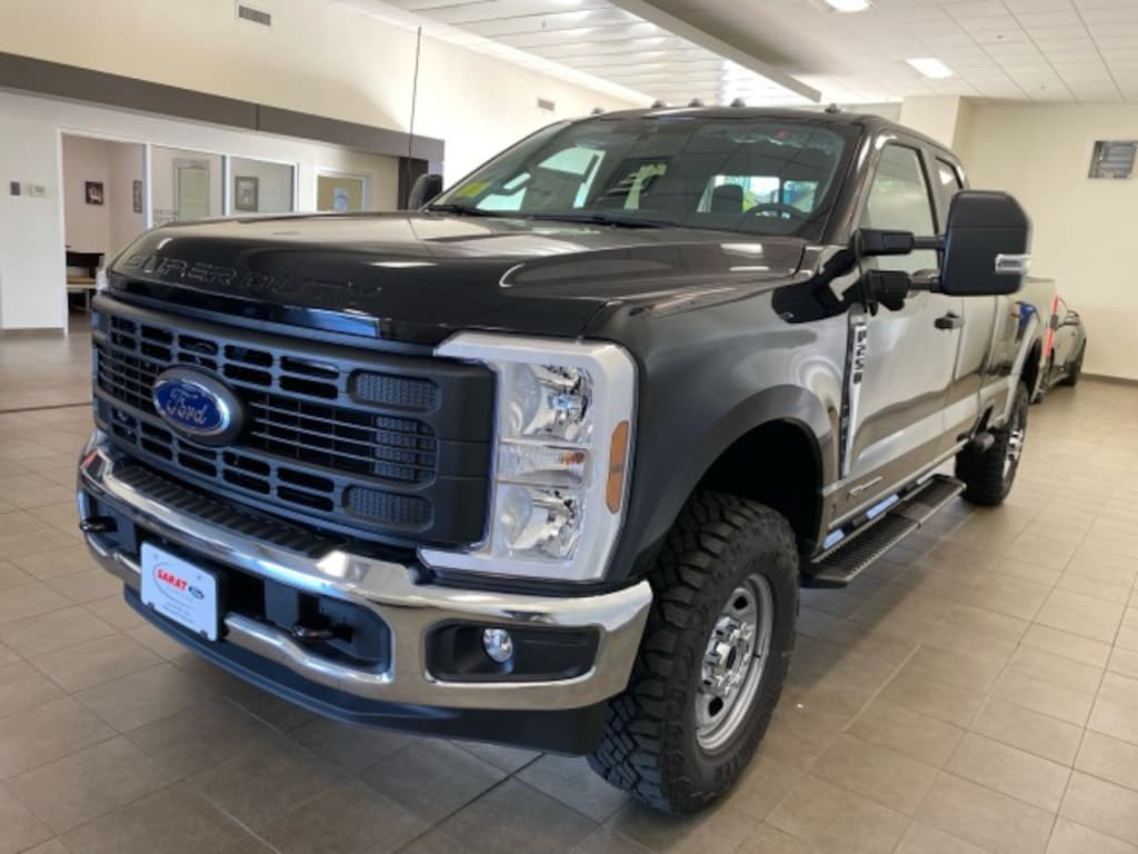 New 2026 Ford F-250 XL 4x4 TRUCK